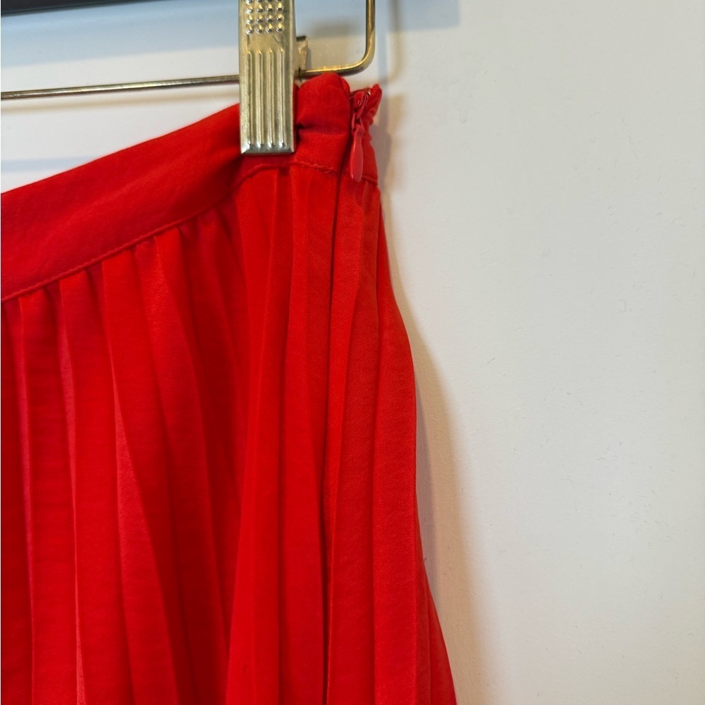 Scoop Red and Pink Pleated Women's Colorblock Skirt - Picture 7 of 8